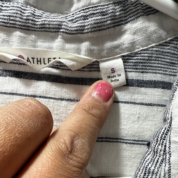 Athleta Linen Button up‎ - Picture 3 of 5